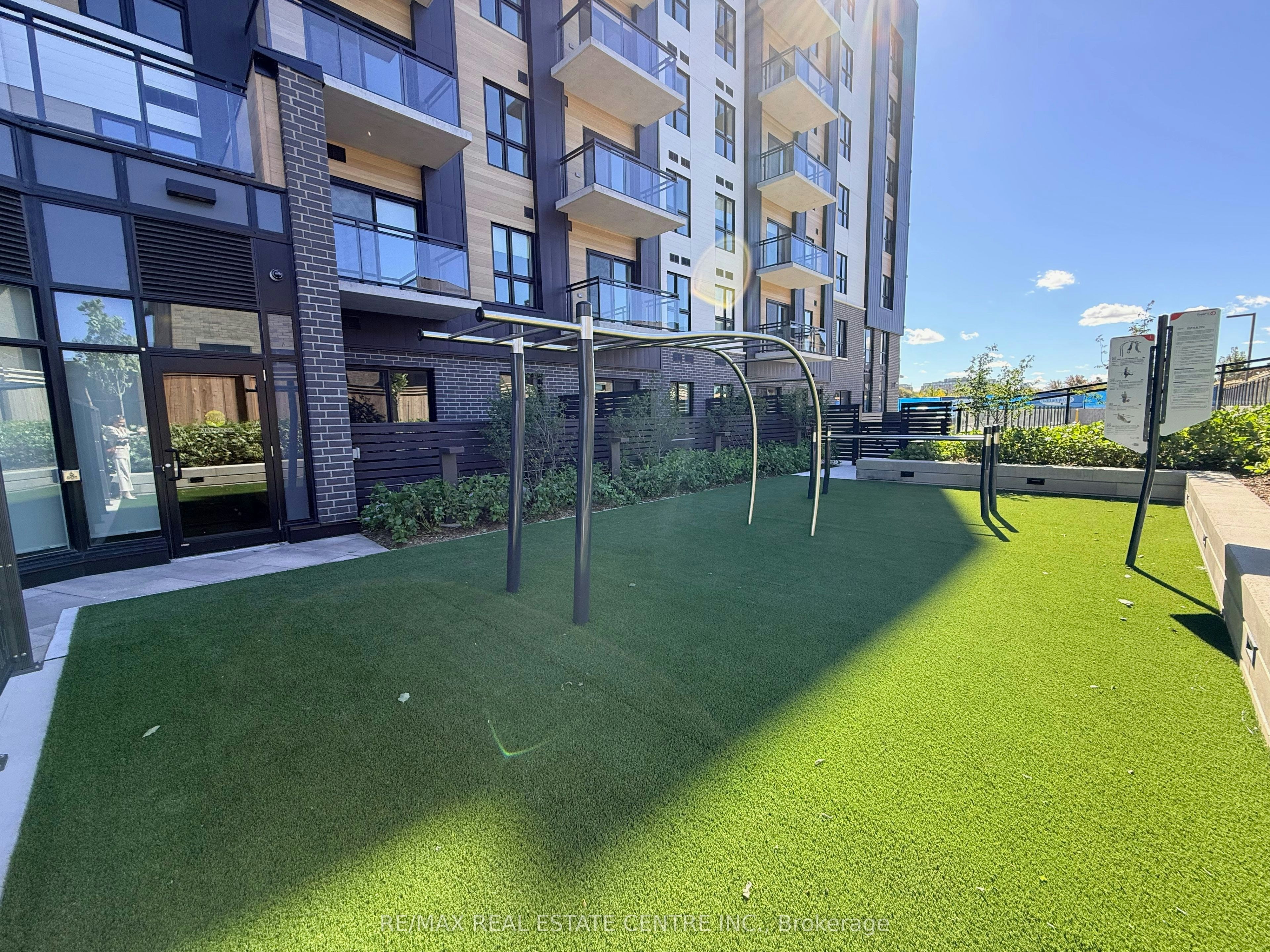 411-3008 William Cutmore Boulevard, Oakville, ON, L6H 8A4 - 30