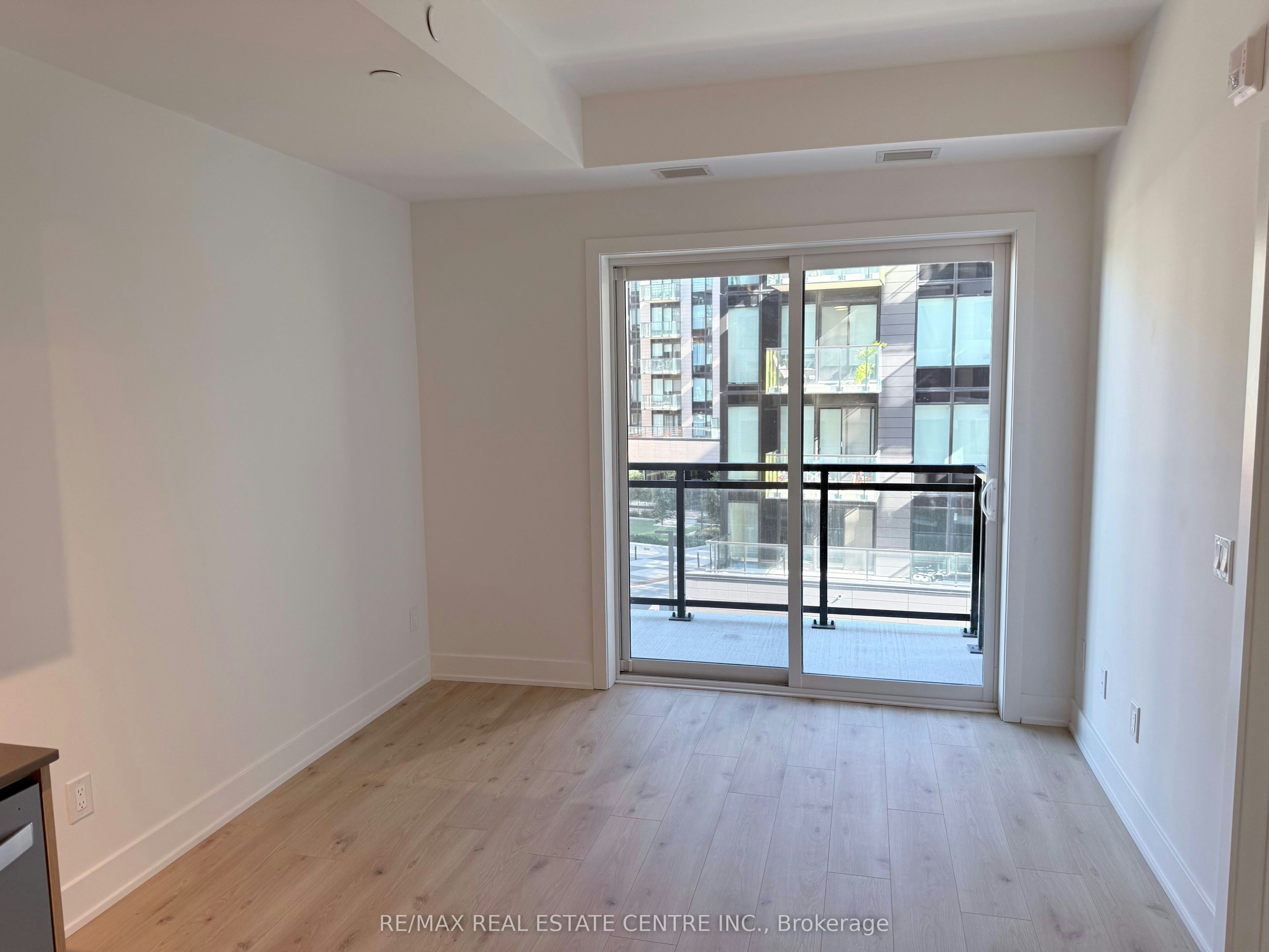 411-3008 William Cutmore Boulevard, Oakville, ON, L6H 8A4 - 10