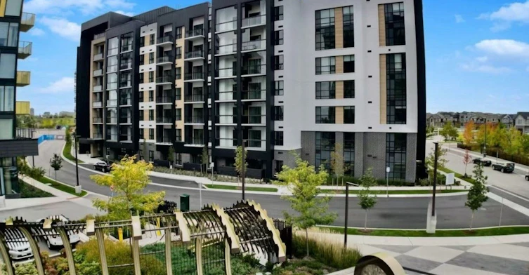 411-3008 William Cutmore Boulevard, Oakville, ON, L6H 8A4