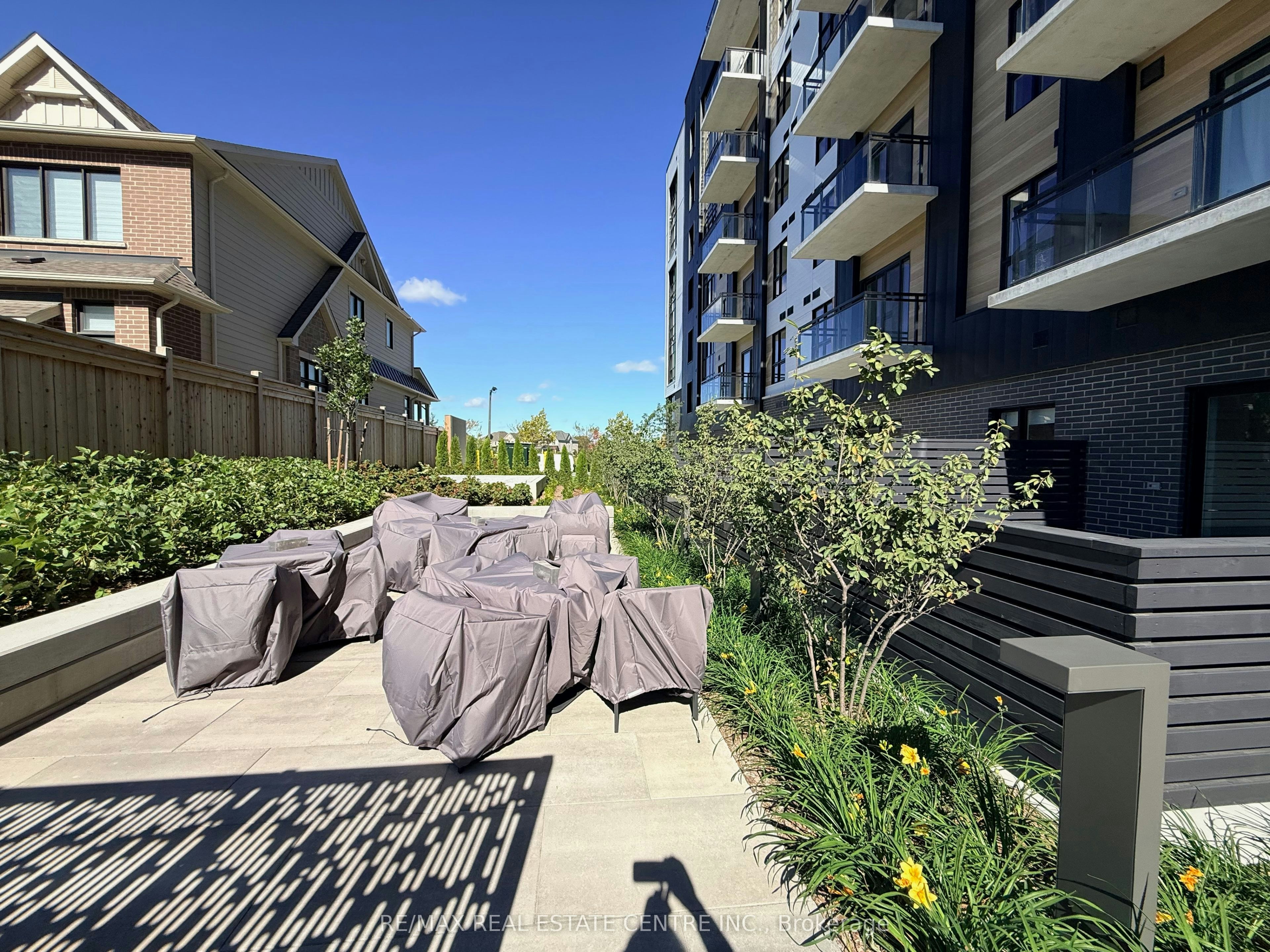 411-3008 William Cutmore Boulevard, Oakville, ON, L6H 8A4 - 29