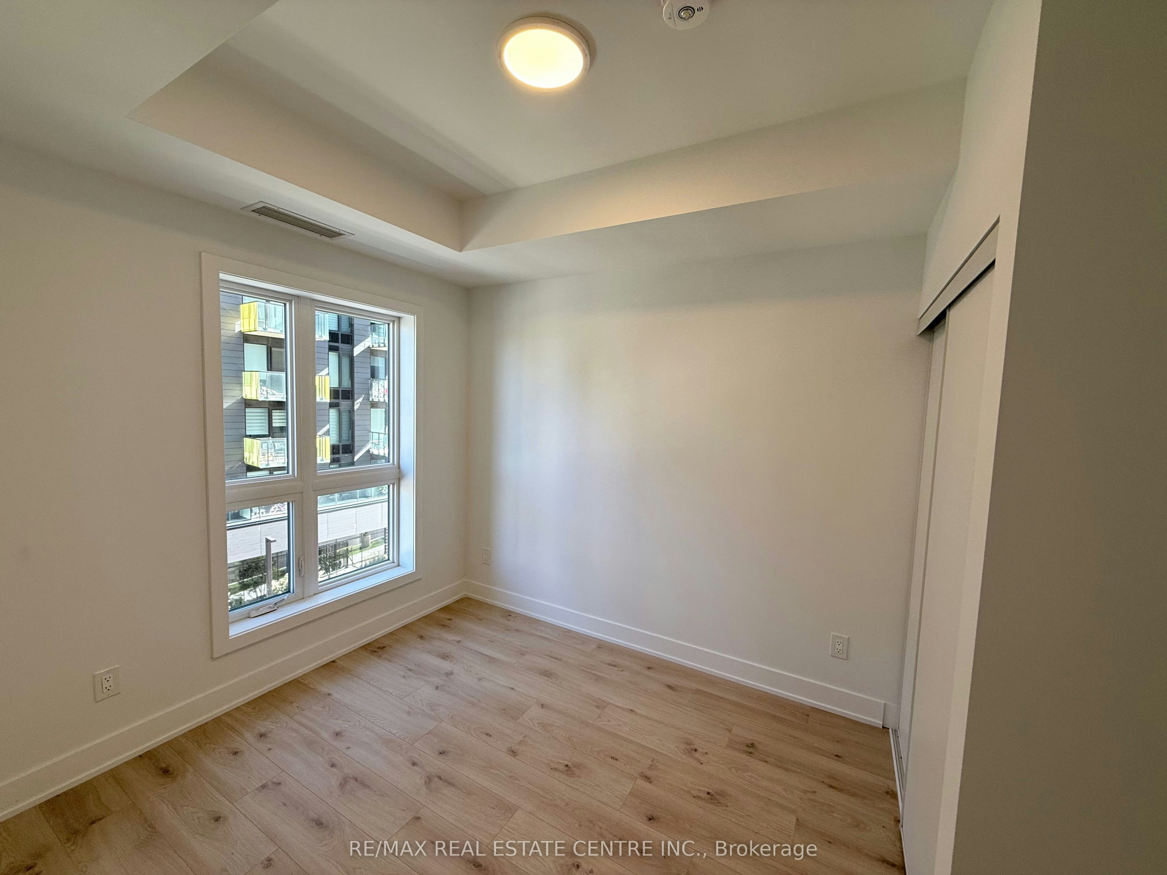 411-3008 William Cutmore Boulevard, Oakville, ON, L6H 8A4 - 12