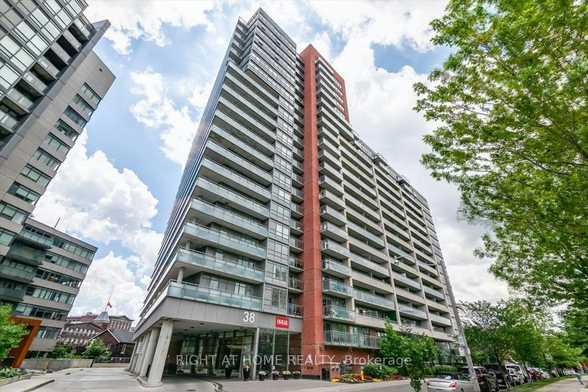 103-38 Joe Shuster Way, Toronto, ON, M6K 0A5