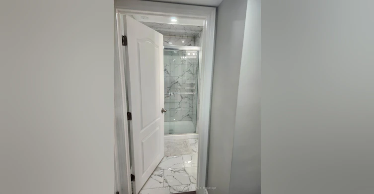 2112 Glenhampton Road, Oakville, ON, L6M 3X1 - 28