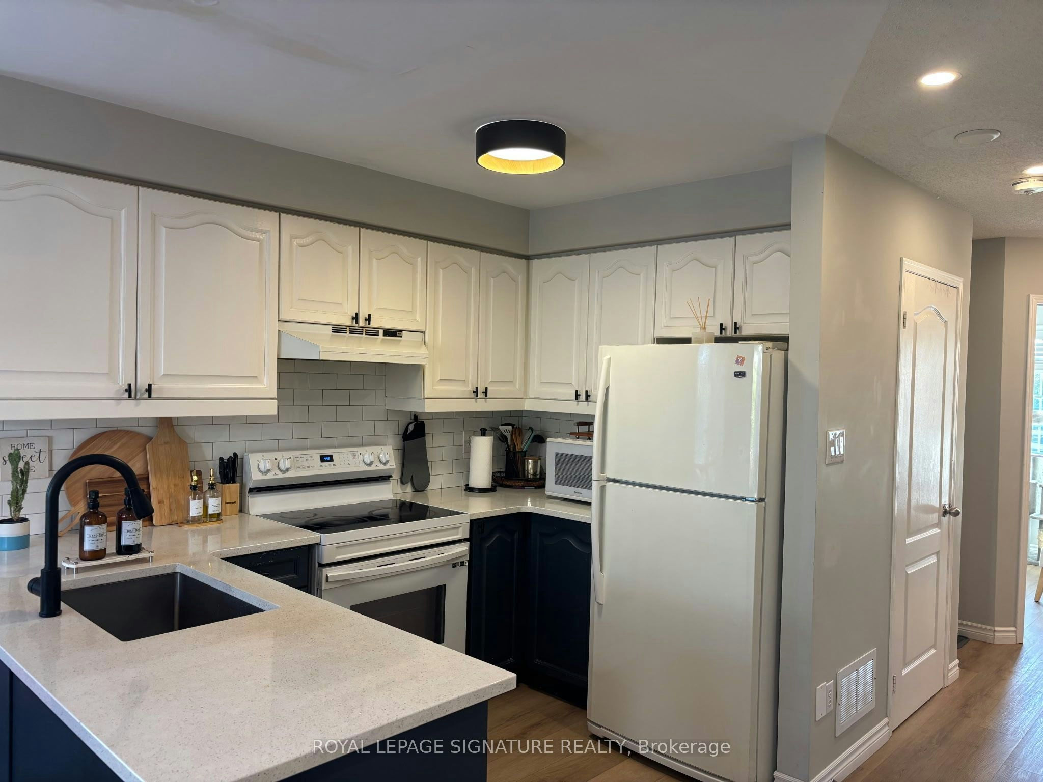 2112 Glenhampton Road, Oakville, ON, L6M 3X1 - 16
