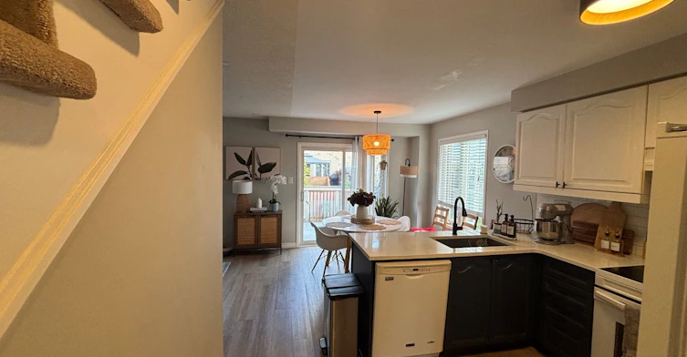 2112 Glenhampton Road, Oakville, ON, L6M 3X1 - 11