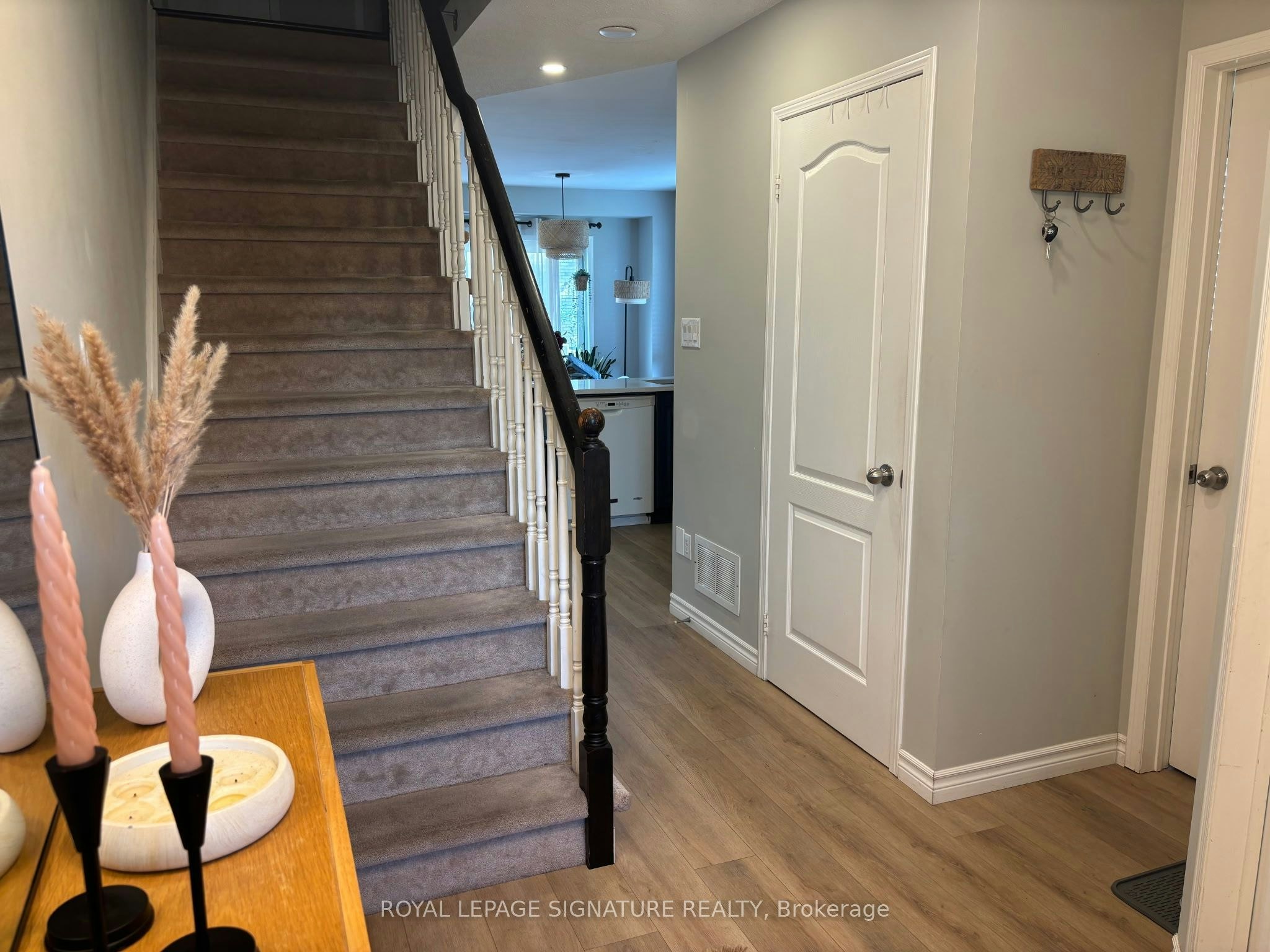 2112 Glenhampton Road, Oakville, ON, L6M 3X1 - 23