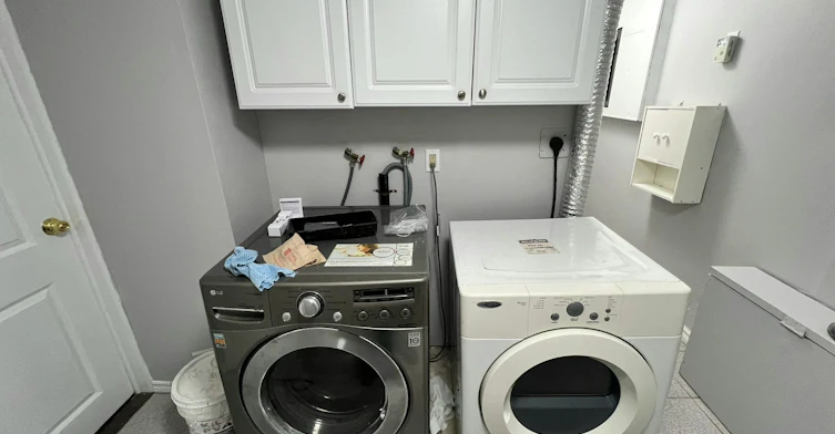 Lower-39 Frankton Crescent, Toronto, ON, M3J 1C2 - 7
