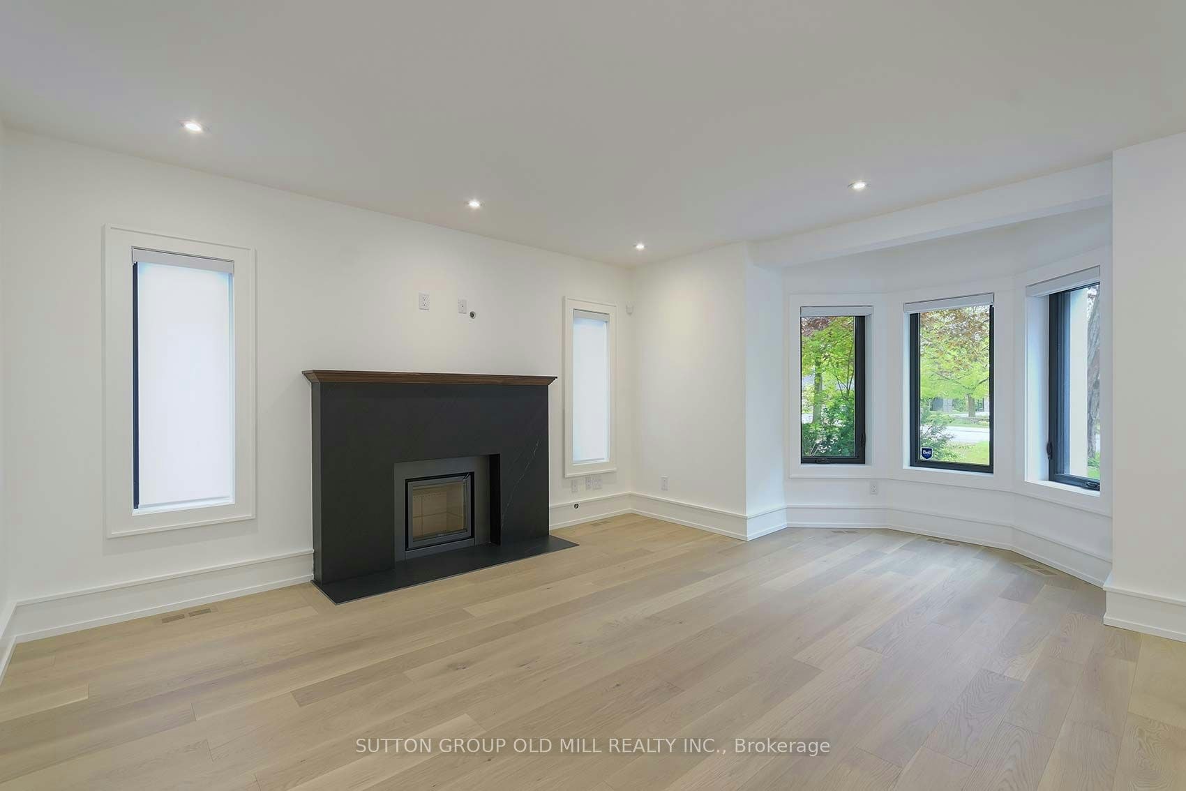 20 The Kingsway N/A, Toronto, ON, M8X 2T1 - 6