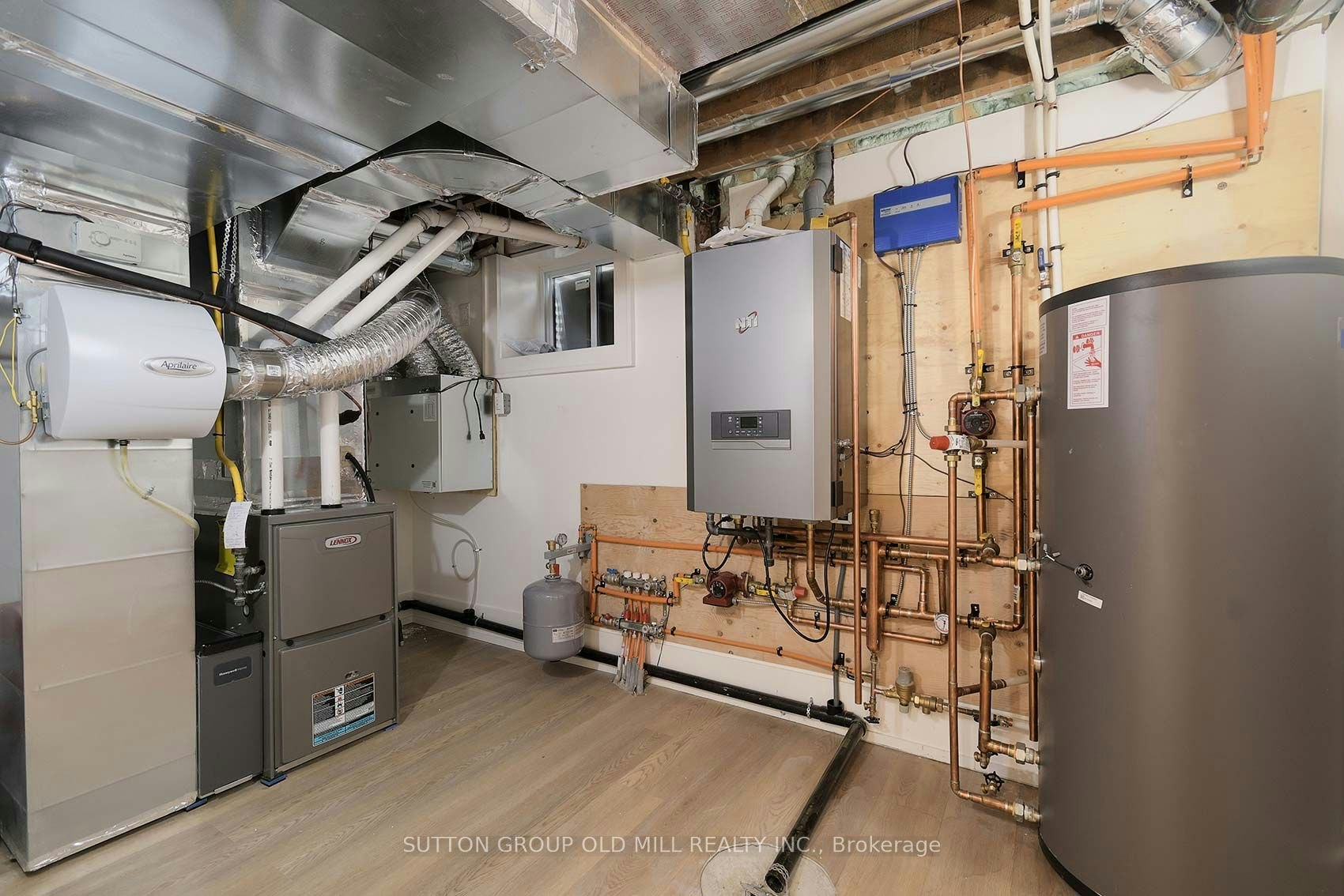 20 The Kingsway N/A, Toronto, ON, M8X 2T1 - 41