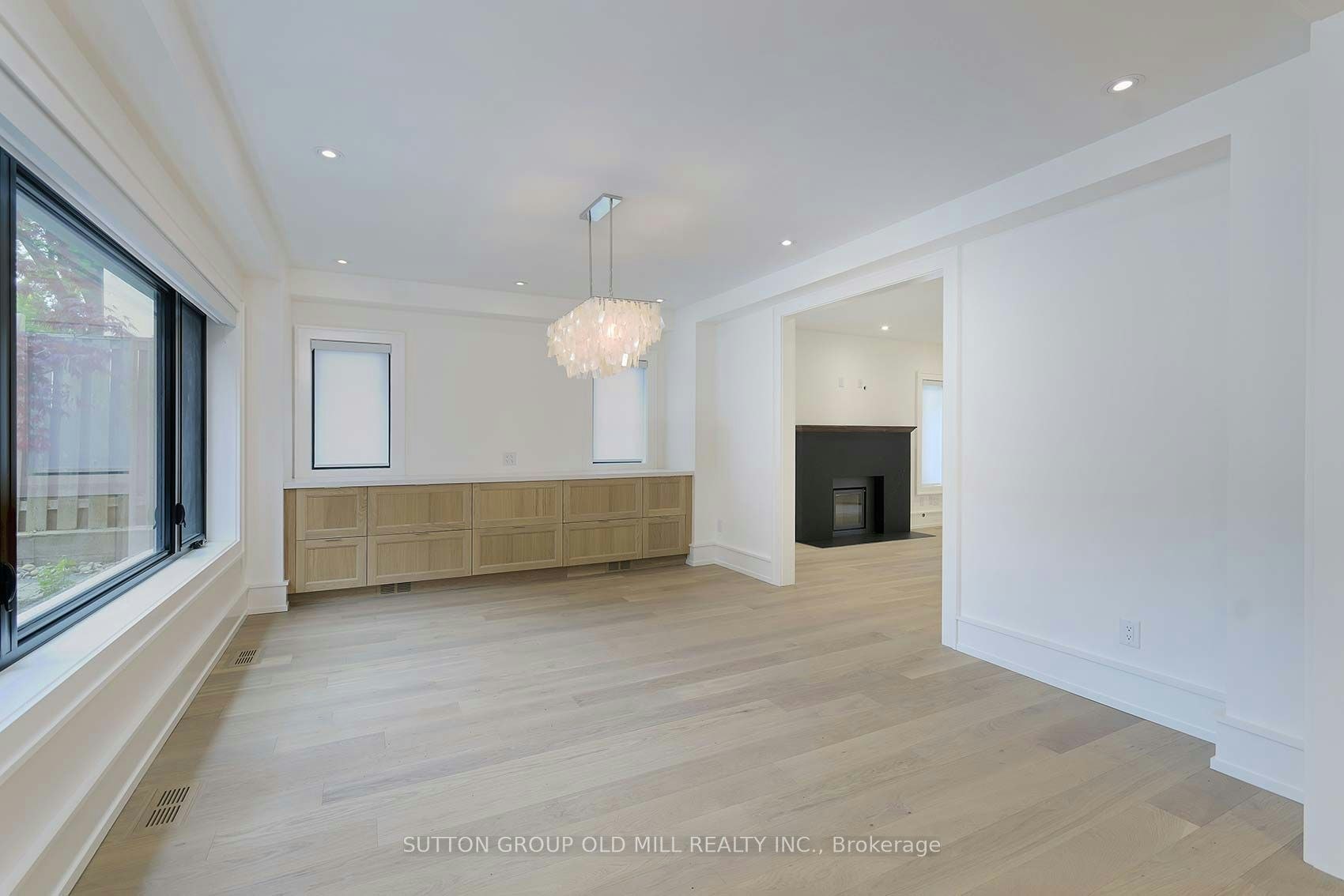 20 The Kingsway N/A, Toronto, ON, M8X 2T1 - 13