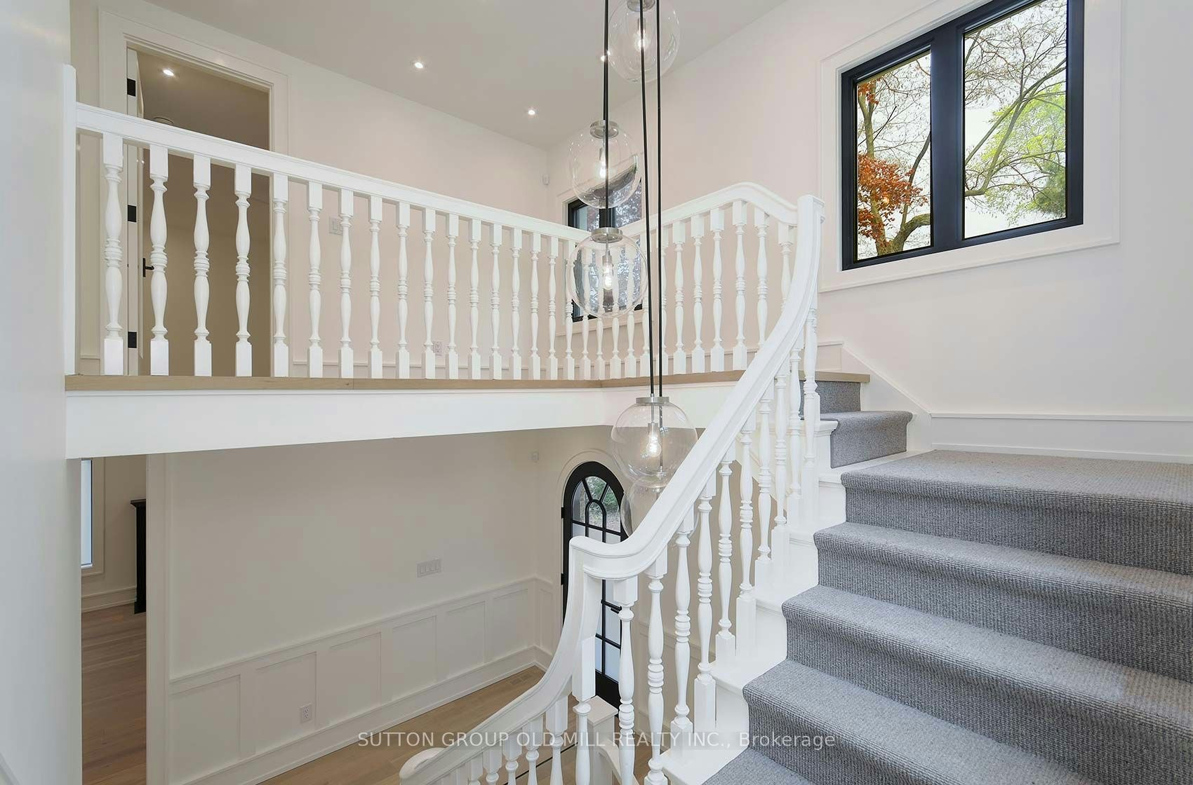 20 The Kingsway N/A, Toronto, ON, M8X 2T1 - 4