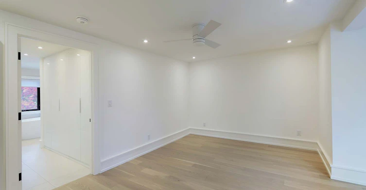 20 The Kingsway N/A, Toronto, ON, M8X 2T1 - 20