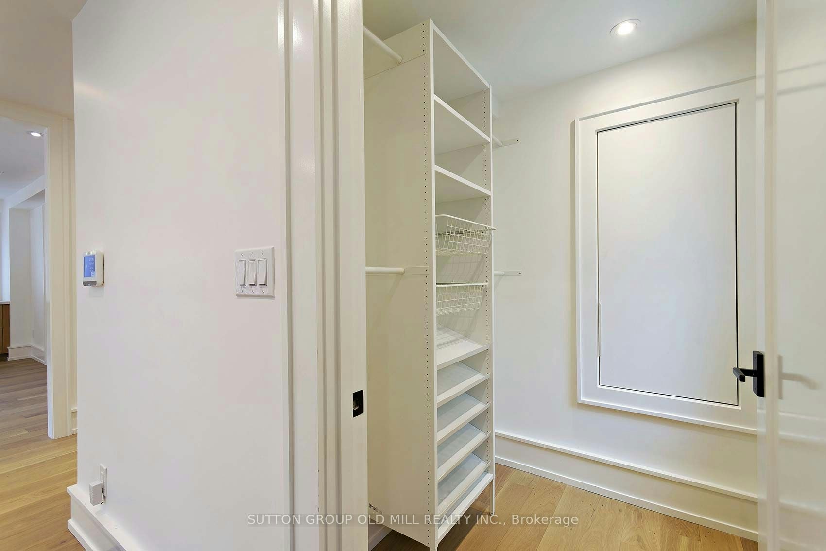 20 The Kingsway N/A, Toronto, ON, M8X 2T1 - 15