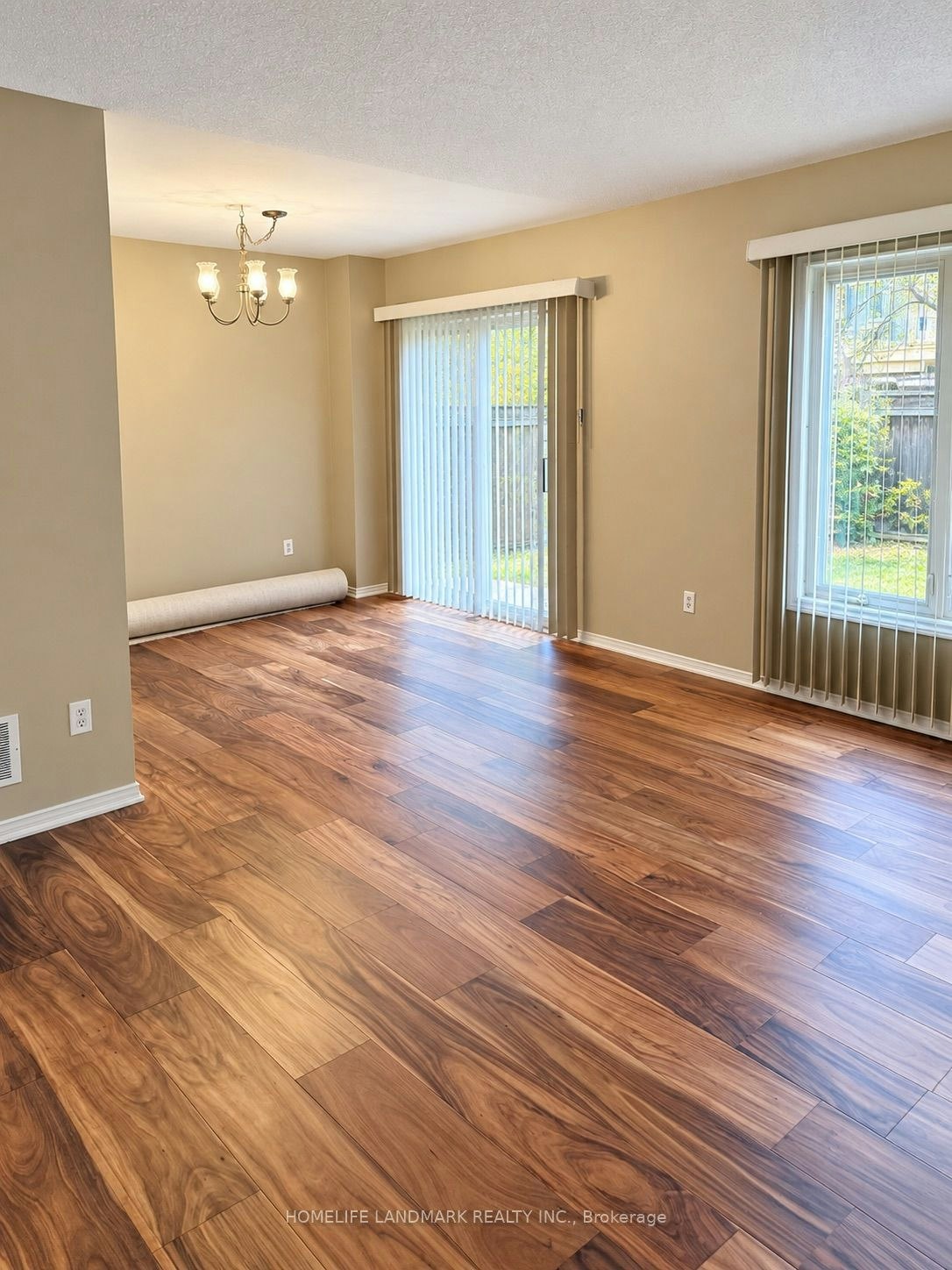 60-35 Ceremonial Drive, Mississauga, ON, L5R 3G6 - 2