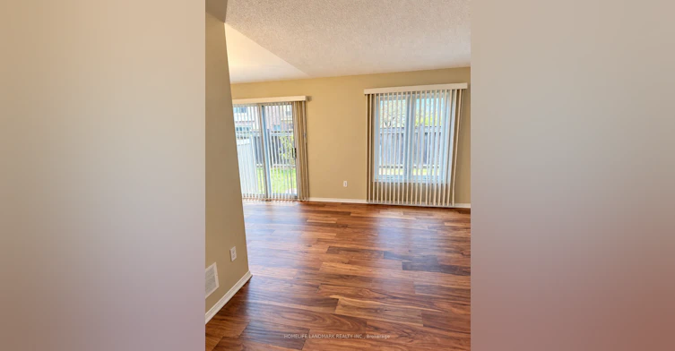 60-35 Ceremonial Drive, Mississauga, ON, L5R 3G6 - 3