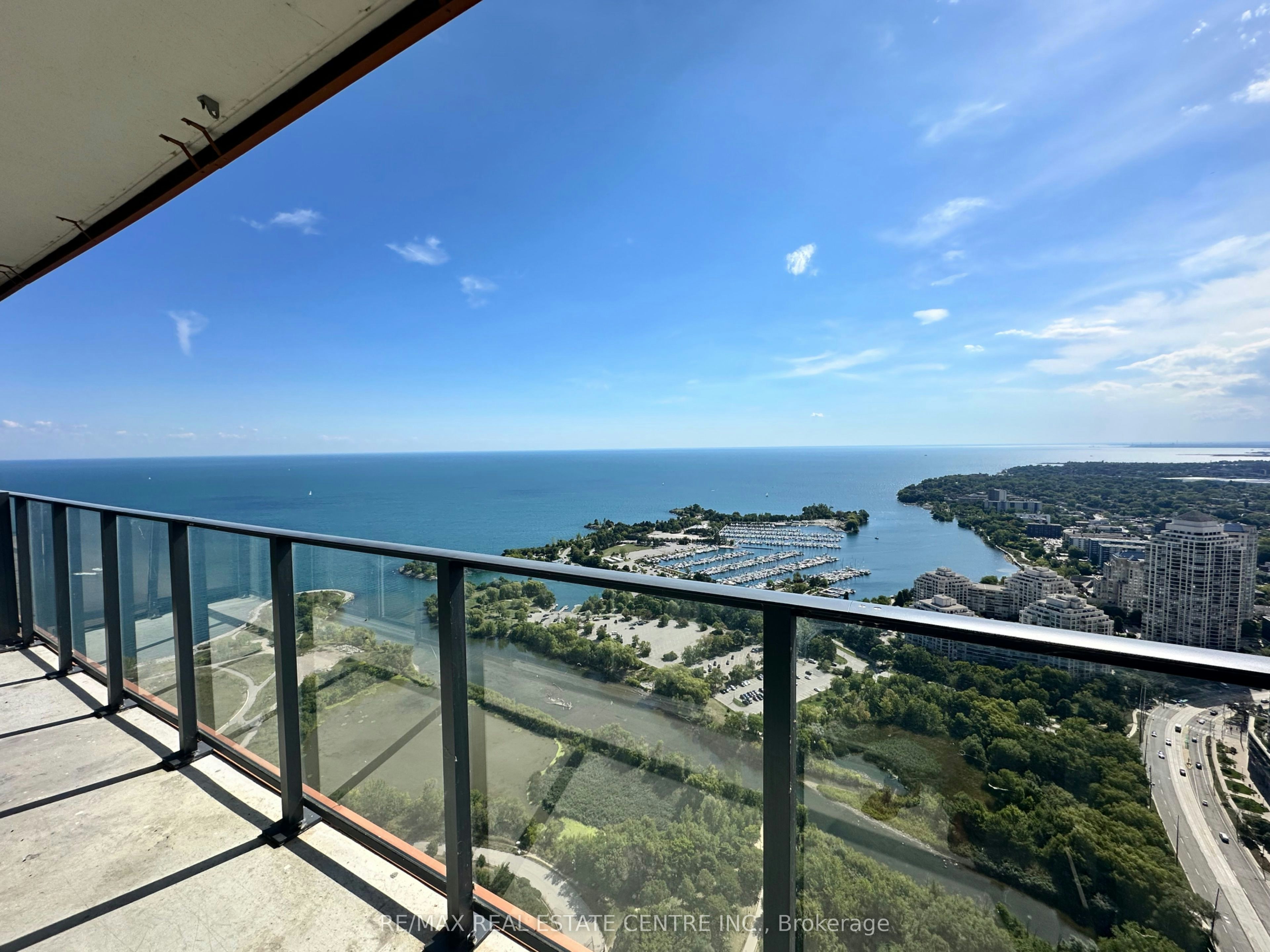 4911-30 Shore Breeze Drive, Toronto, ON, M8V 0J1 - 8