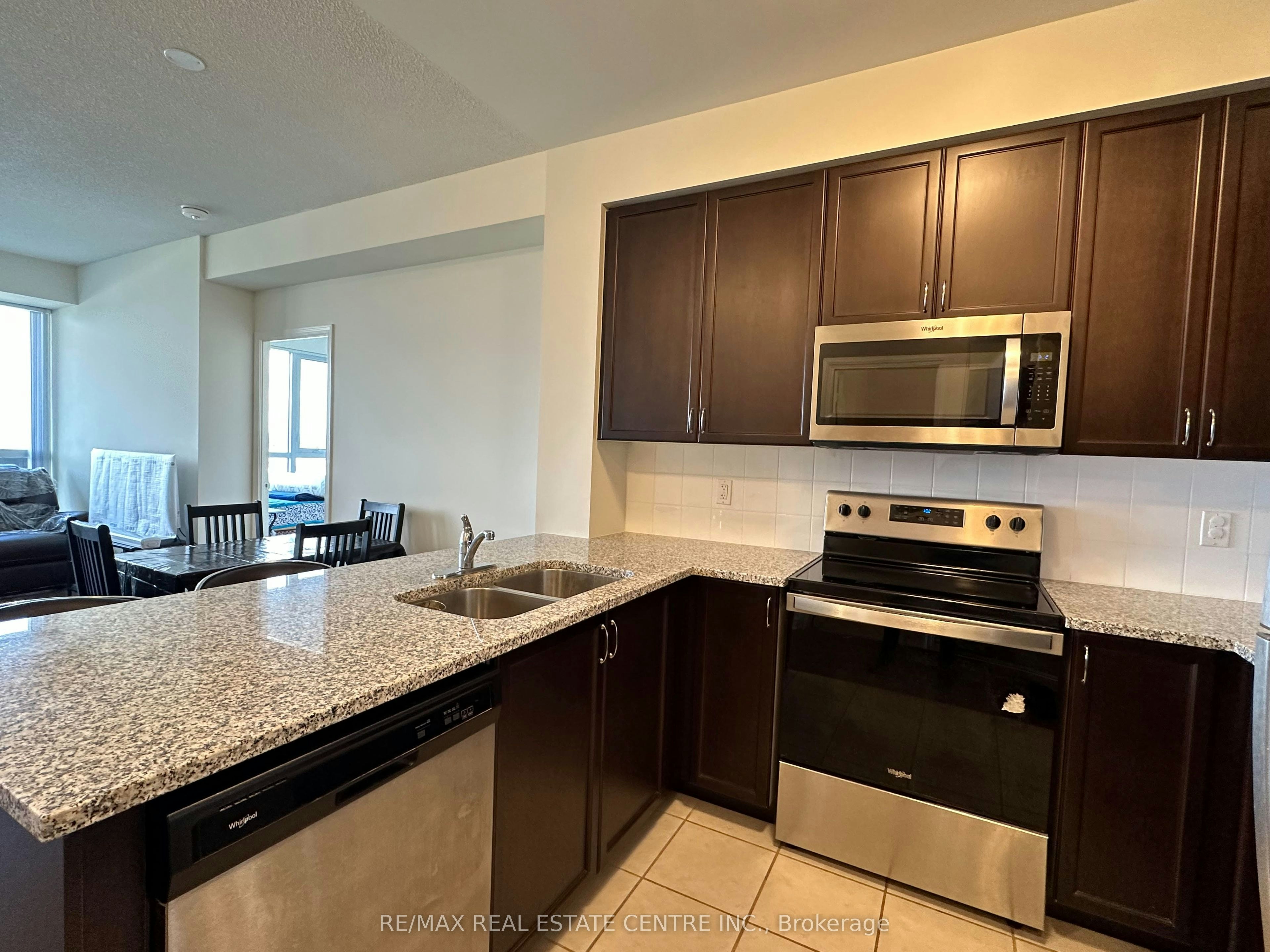 803-349 Rathburn Road, Mississauga, ON, L5B 0G9 - 2