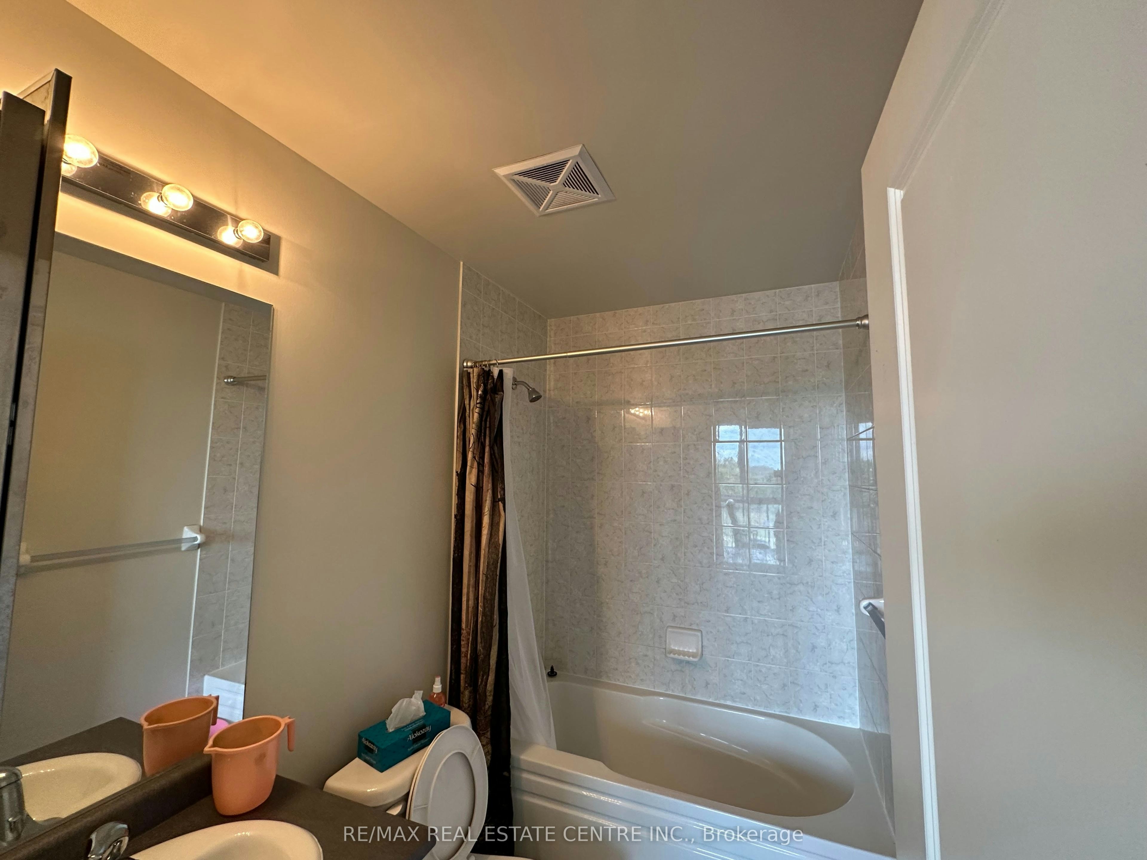 803-349 Rathburn Road, Mississauga, ON, L5B 0G9 - 6