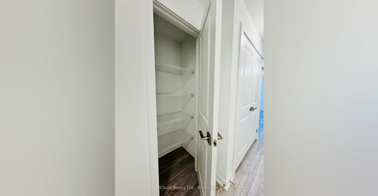 9-4025 Hickory Drive, Mississauga, ON, L4W 1L1 - 5