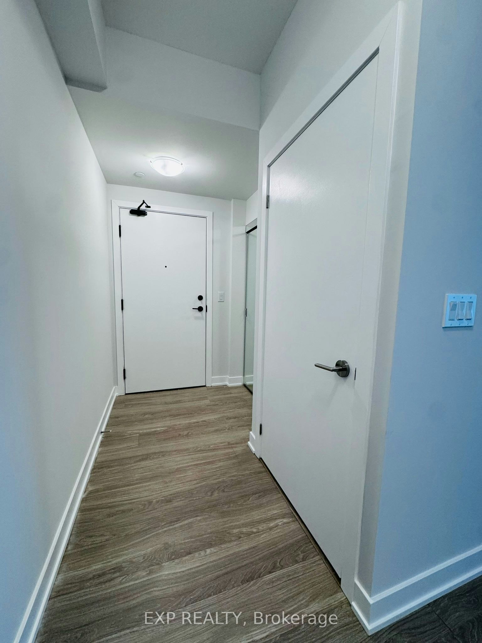 3505-4130 Parkside Village Drive, Mississauga, ON, L5B 0L7 - 2