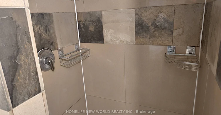 Lower Level-4383 Radisson Crescent, Mississauga, ON, L5M 4C5 - 9