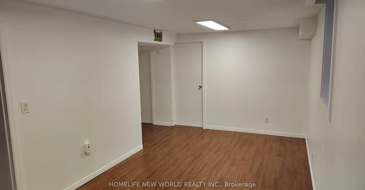 Lower Level-4383 Radisson Crescent, Mississauga, ON, L5M 4C5 - 3