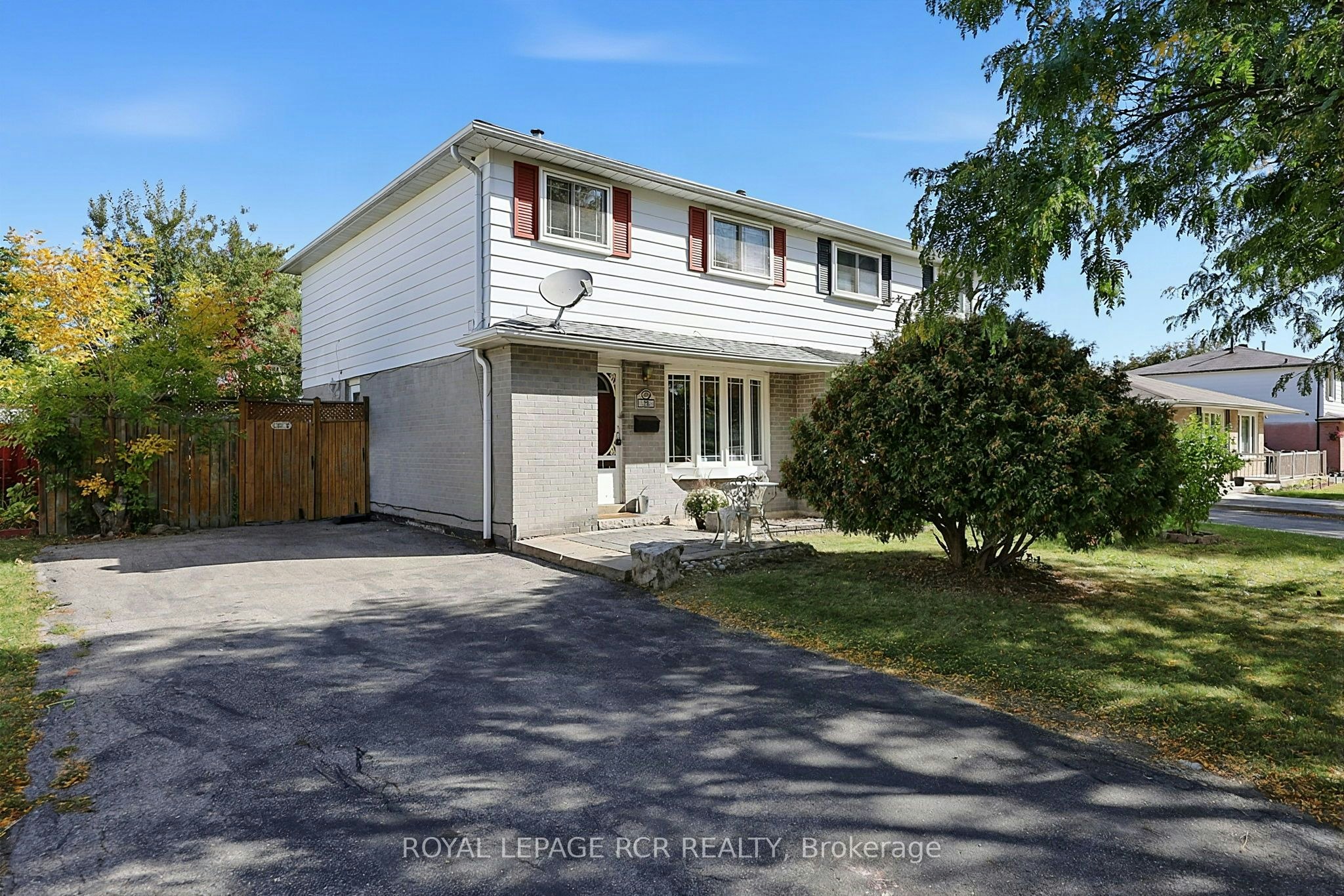 26 Graymar Road, Brampton, ON, L6S 1Z8