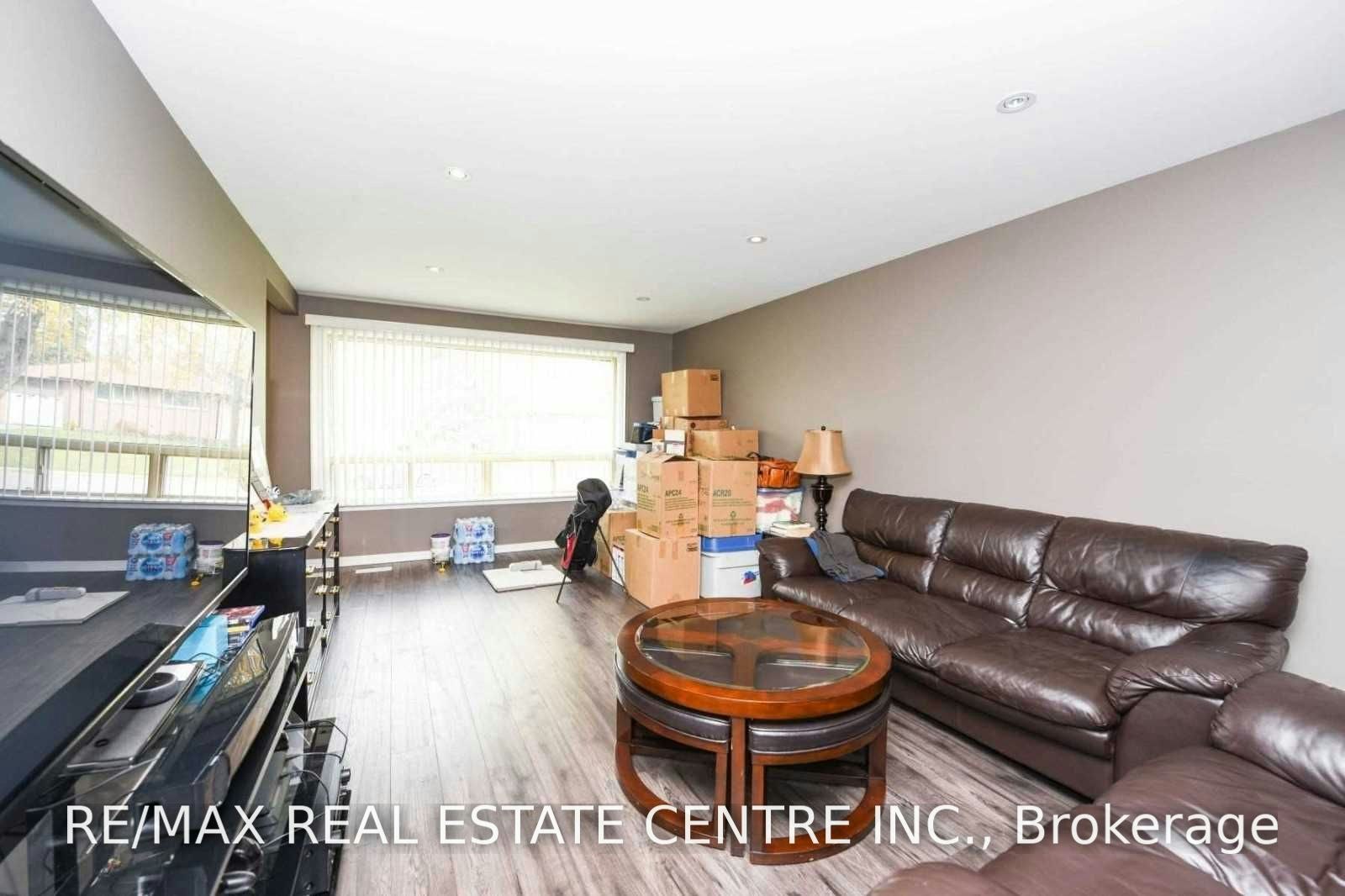 Upper-19 Alderbury Crescent, Brampton, ON, L6T 1P5 - 2
