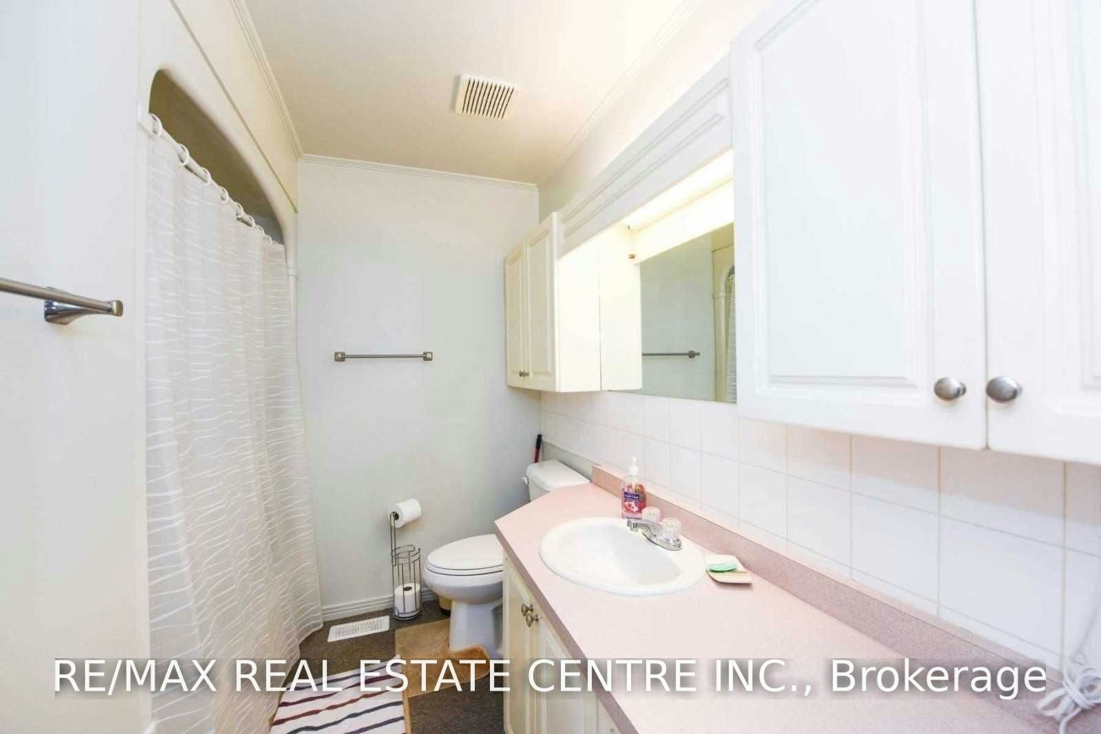 Upper-19 Alderbury Crescent, Brampton, ON, L6T 1P5 - 7