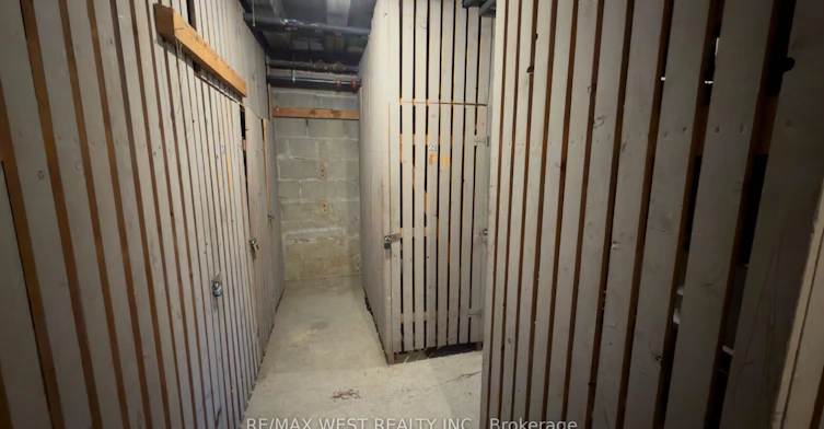 29-10 Crown Hill Place, Toronto, ON, M8Y 4C6 - 12