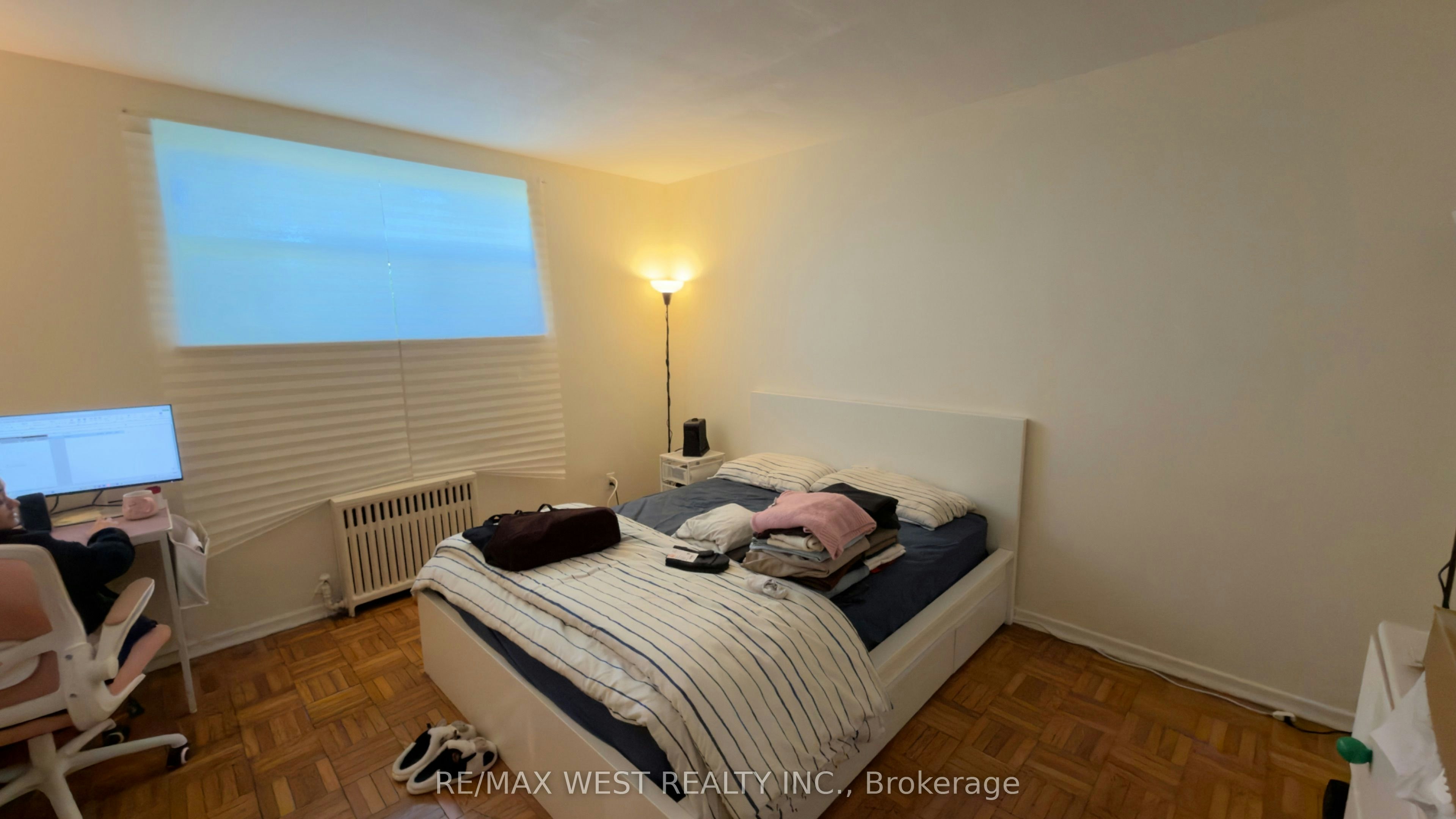 29-10 Crown Hill Place, Toronto, ON, M8Y 4C6 - 8