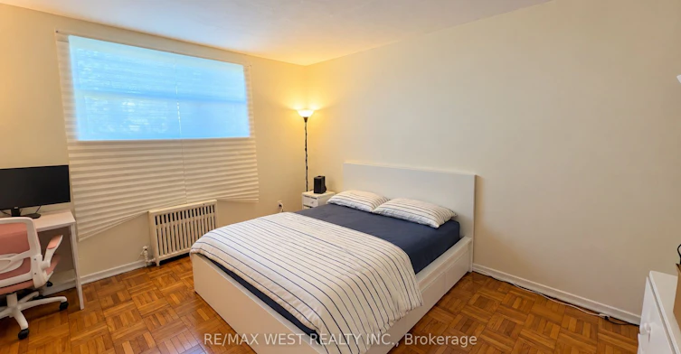 29-10 Crown Hill Place, Toronto, ON, M8Y 4C6 - 7