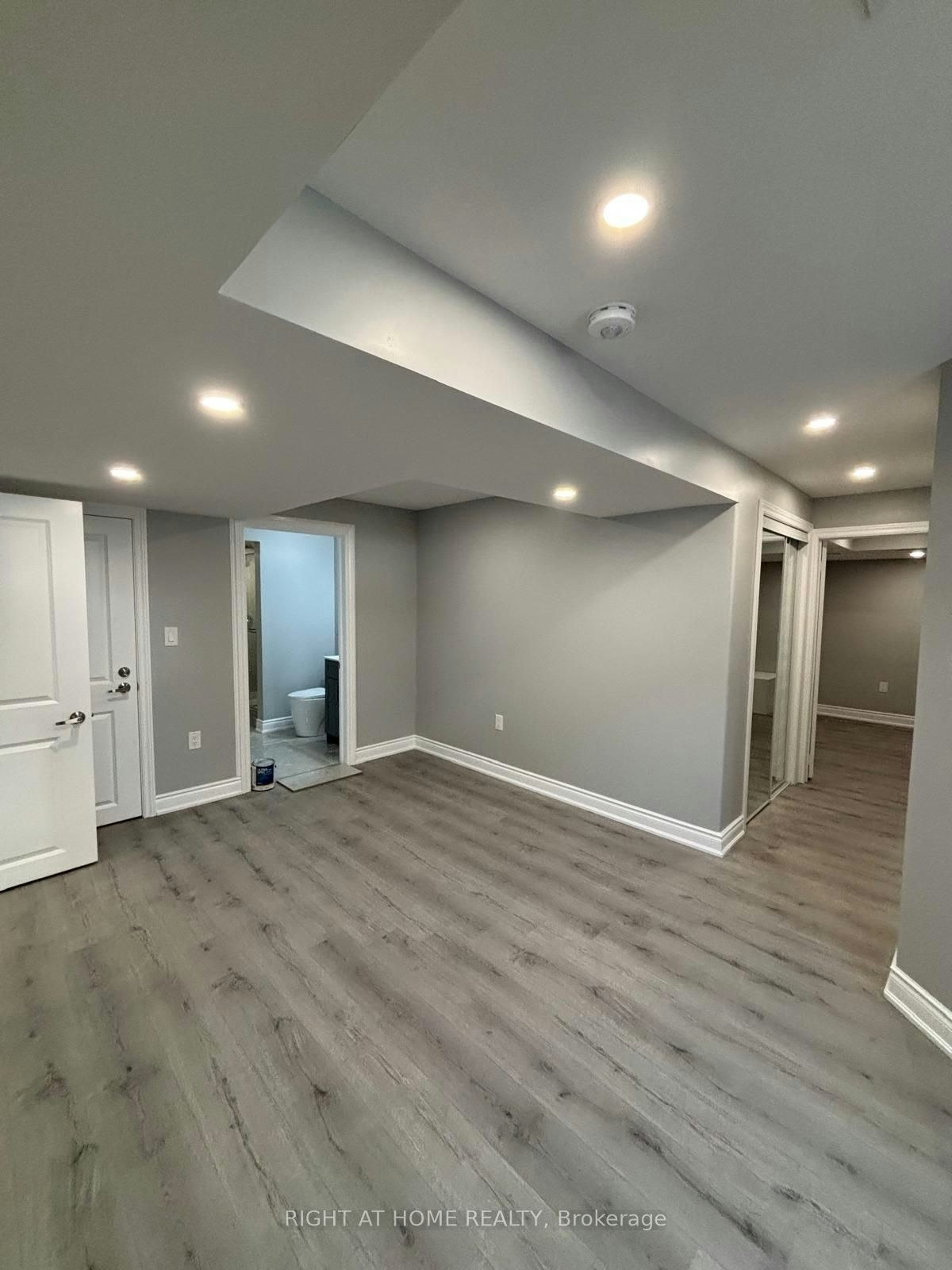 LOWER LEVEL-1526 Zilio Terrace, Milton, ON, L9E 2H8 - 10
