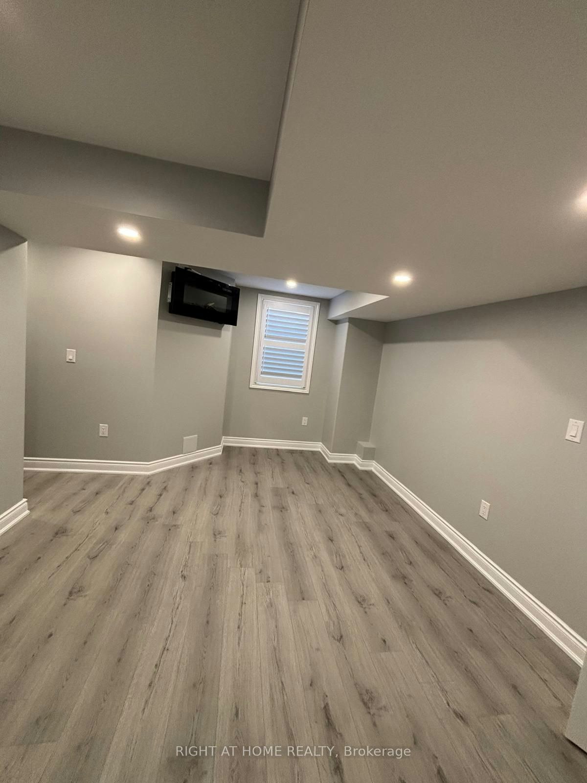 LOWER LEVEL-1526 Zilio Terrace, Milton, ON, L9E 2H8 - 8