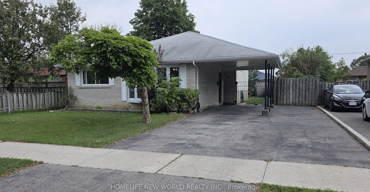 26 Murchison Crescent N, Toronto, ON, M9V 3P6