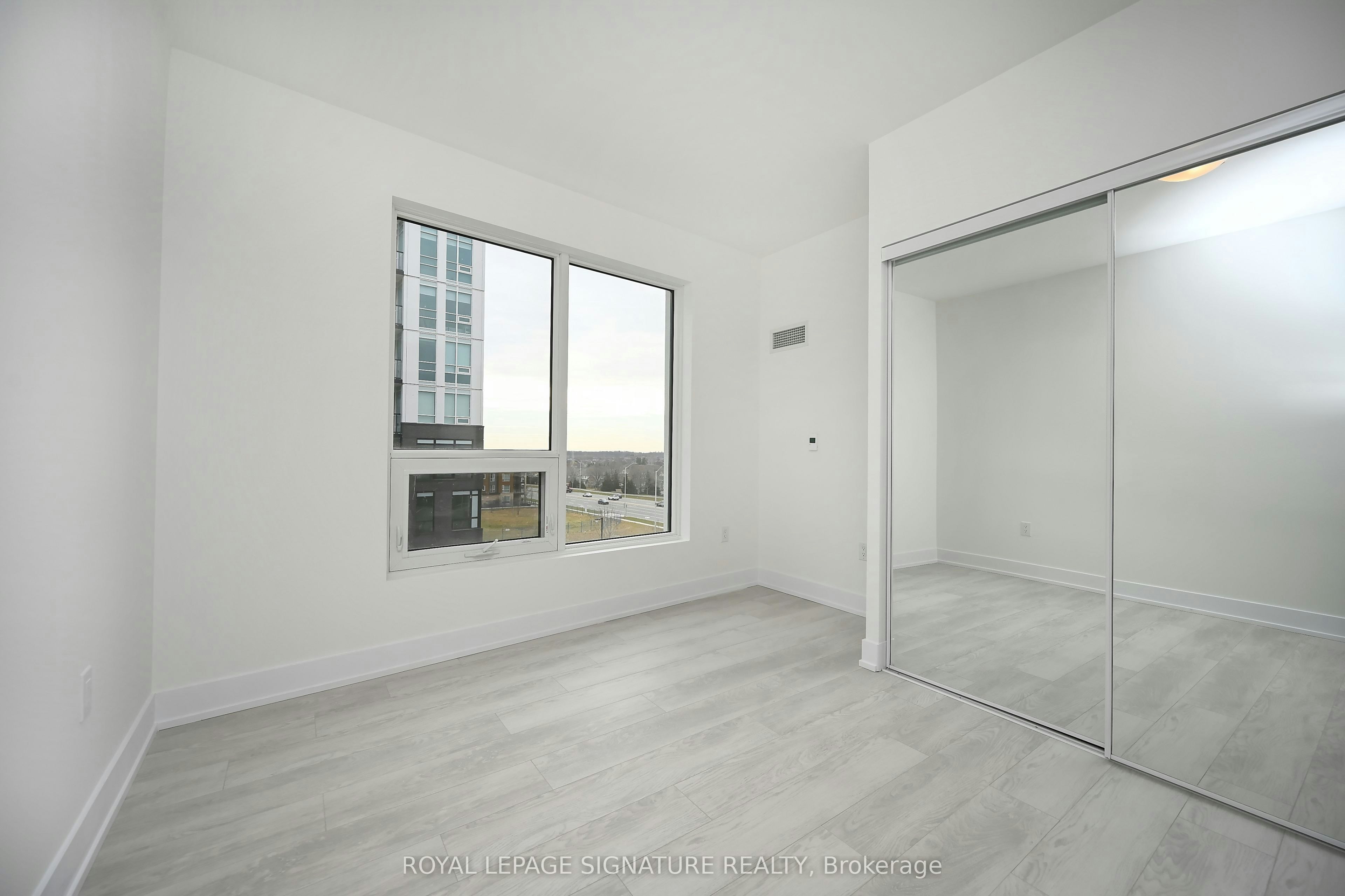 333-2450 Old Bronte Road, Oakville, ON, L6M 5P6 - 39