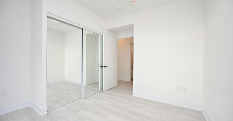 333-2450 Old Bronte Road, Oakville, ON, L6M 5P6 - 40