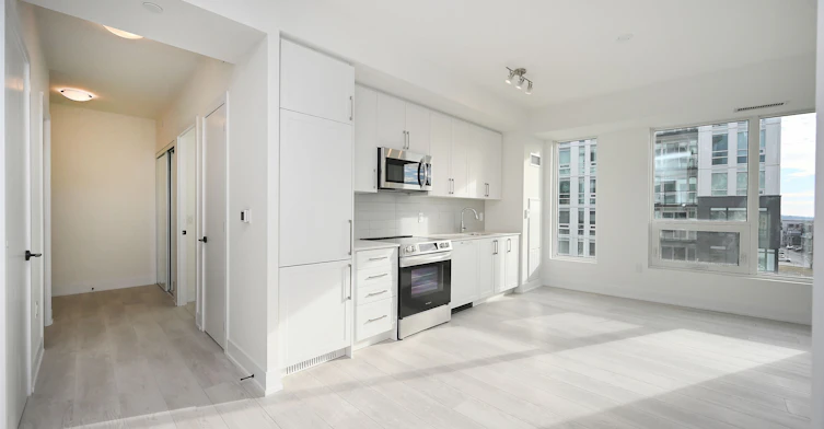 333-2450 Old Bronte Road, Oakville, ON, L6M 5P6 - 11