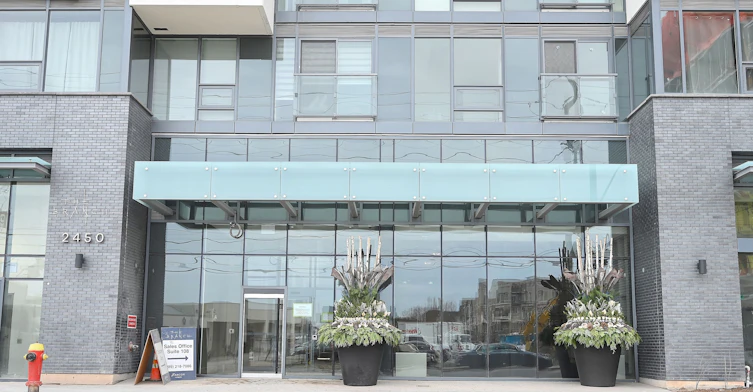 333-2450 Old Bronte Road, Oakville, ON, L6M 5P6 - 2