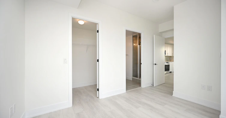 333-2450 Old Bronte Road, Oakville, ON, L6M 5P6 - 30
