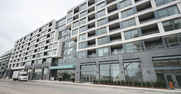 333-2450 Old Bronte Road, Oakville, ON, L6M 5P6