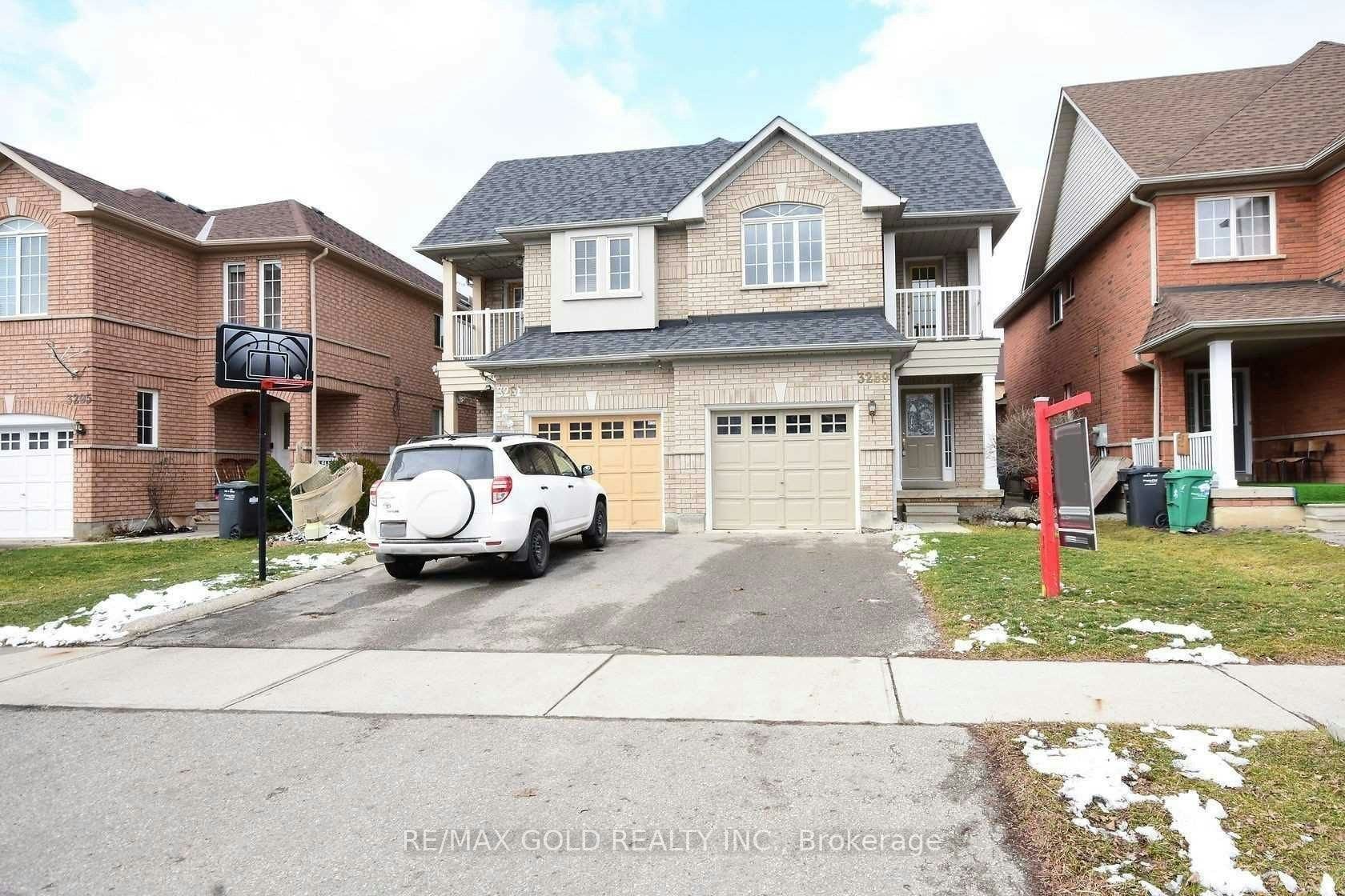 3289 Carabella Way, Mississauga, ON, L5M 6T4