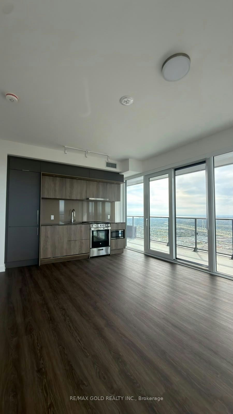 6902-448 Burnhamthorpe Road, Mississauga, ON, L5B 0R4 - 2