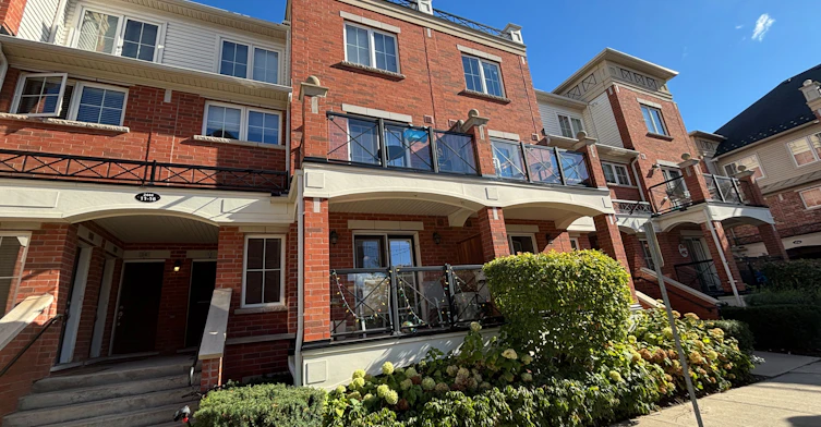 11-2444 Post Road, Oakville, ON, L6H 0J2