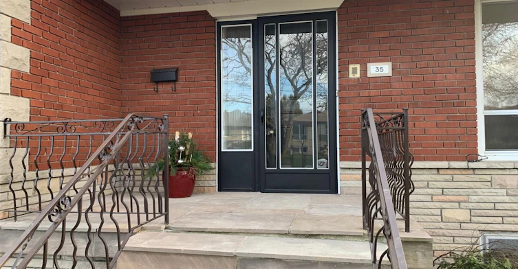 Main-35 Lilywood Road, Toronto, ON, M6B 1V6 - 3