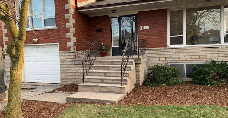 Main-35 Lilywood Road, Toronto, ON, M6B 1V6 - 2