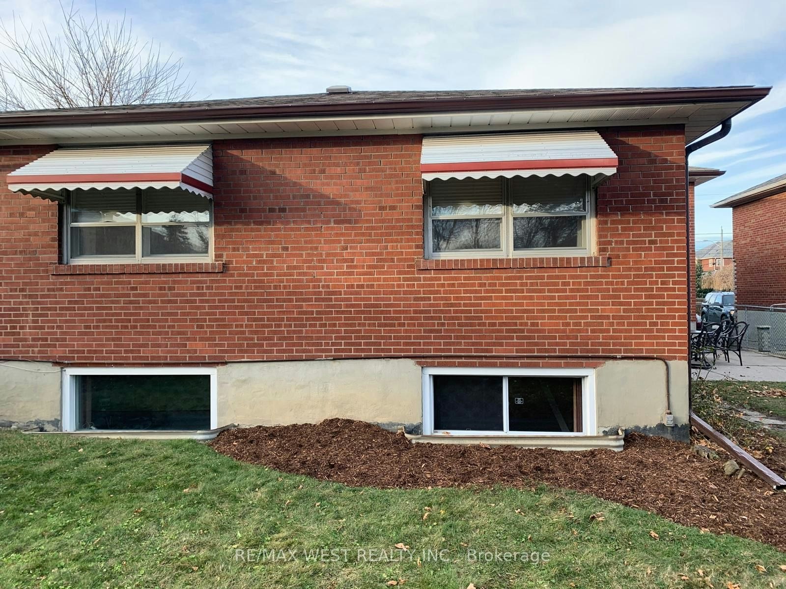 Main-35 Lilywood Road, Toronto, ON, M6B 1V6 - 23
