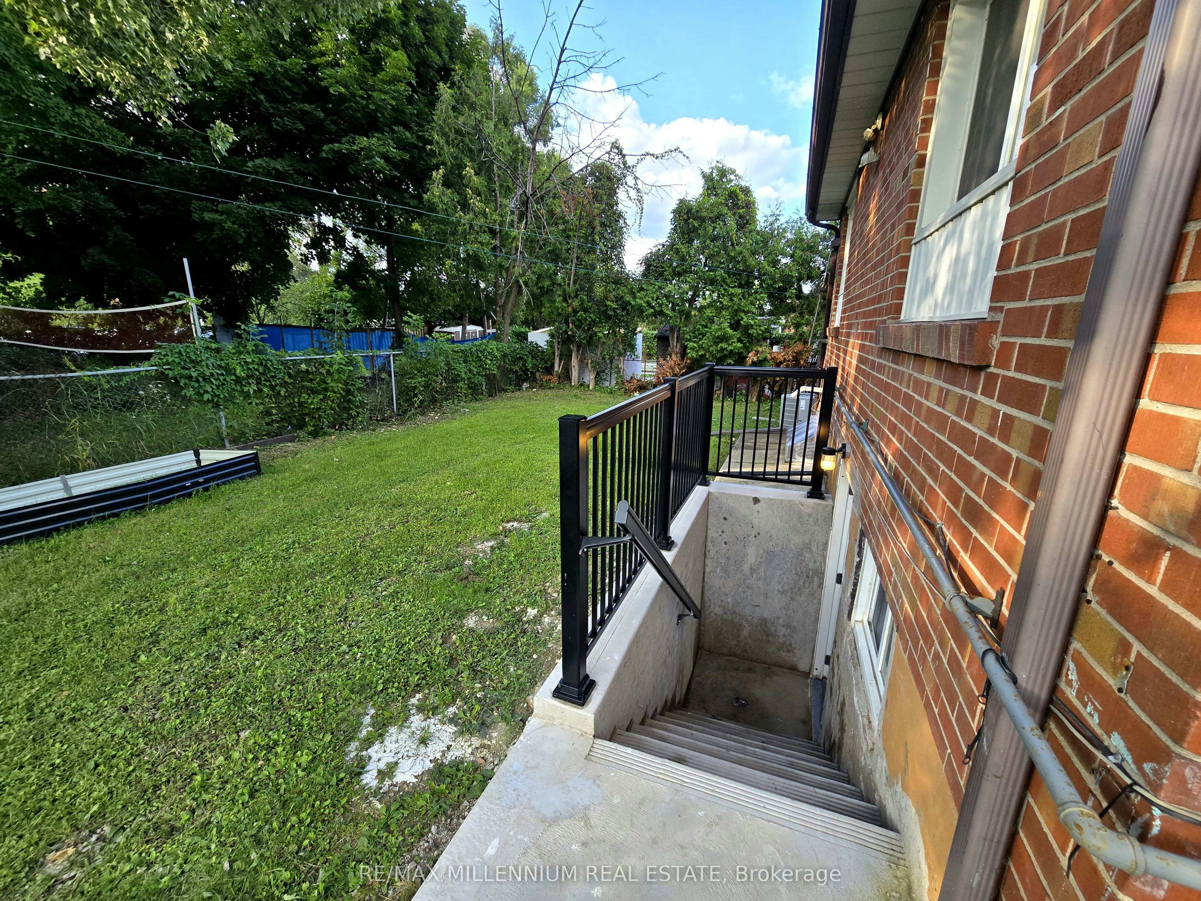 Basement-14 Charles Street, Brampton, ON, L6V 1E6 - 3