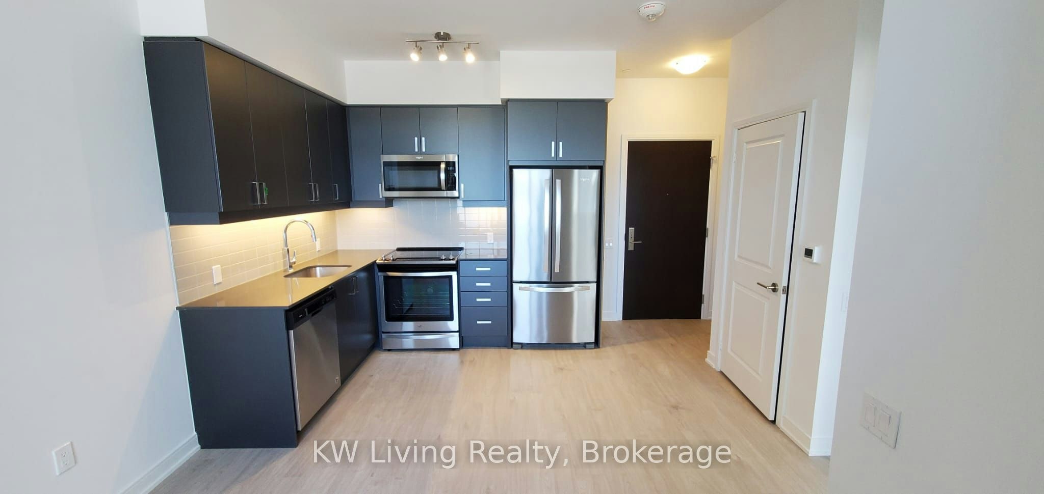215-8 Nahani Way, Mississauga, ON, L4Z 0C6 - 4