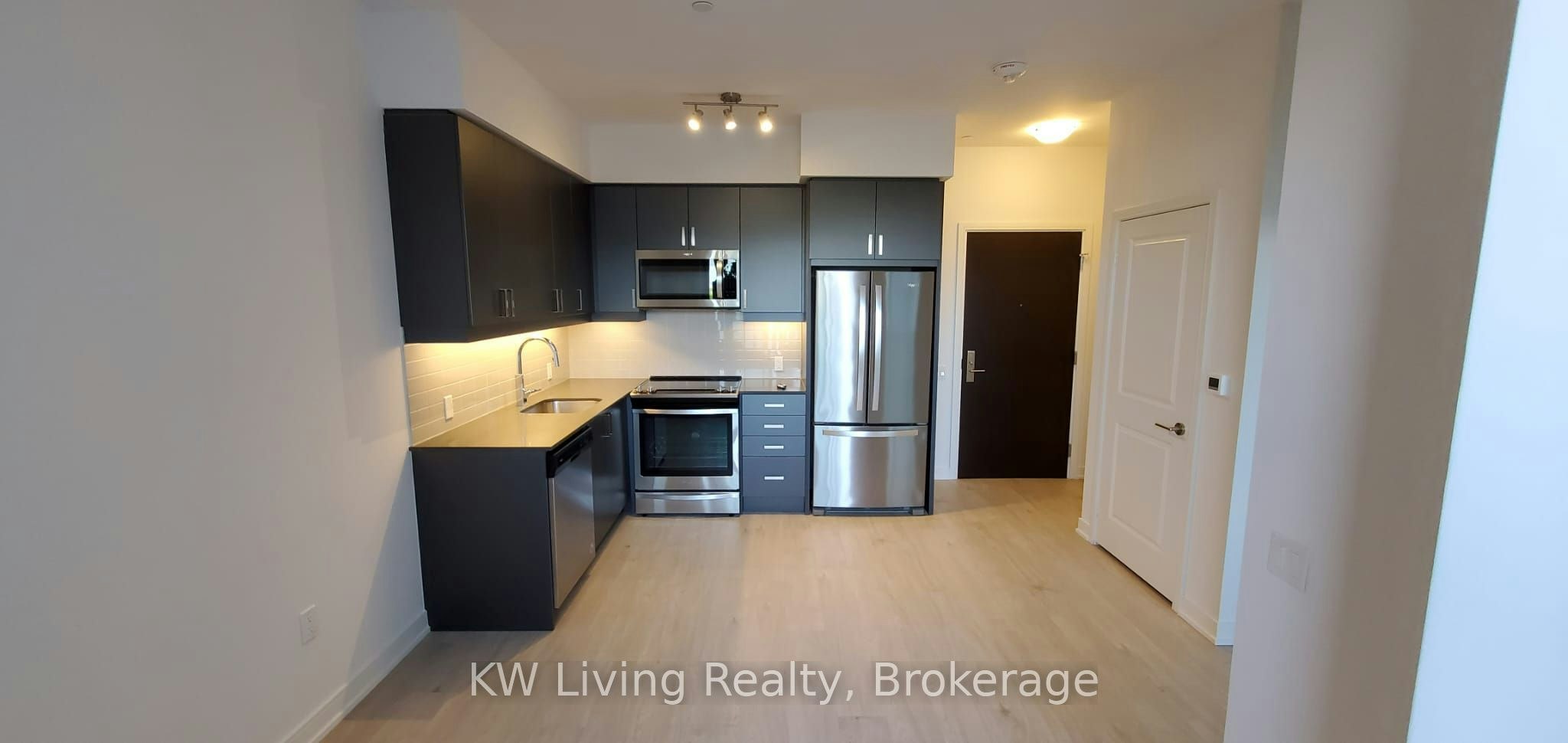 215-8 Nahani Way, Mississauga, ON, L4Z 0C6 - 5